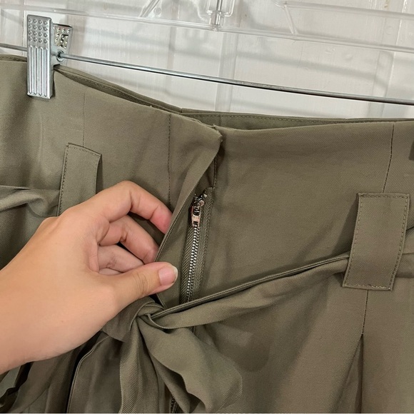 J.O.A. Venture Casual Olive Green Paper Bag Waist Pants Large L1 - Picture 3 of 9